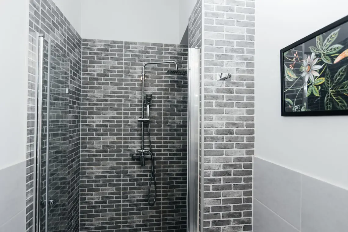 00190337 2647 4c85 b78f b78053a32eb7