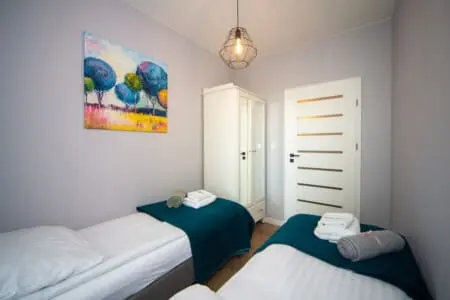 061448bf dfe3 46c8 88ee f84f587b630f