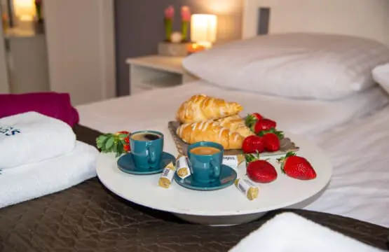 06addd0d f1c5 47d0 b59c b6ab586c076a