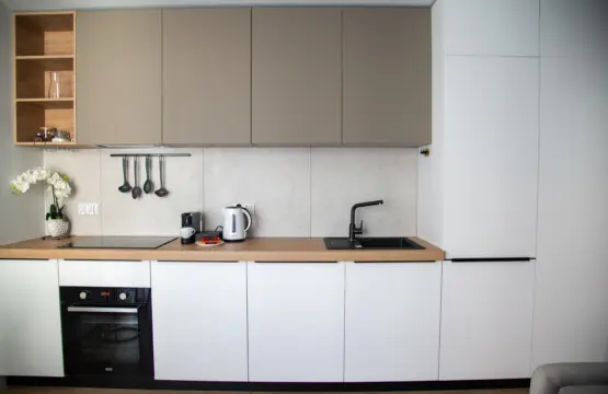 0a165c11 e2fd 40b4 84e2 a4565350be52