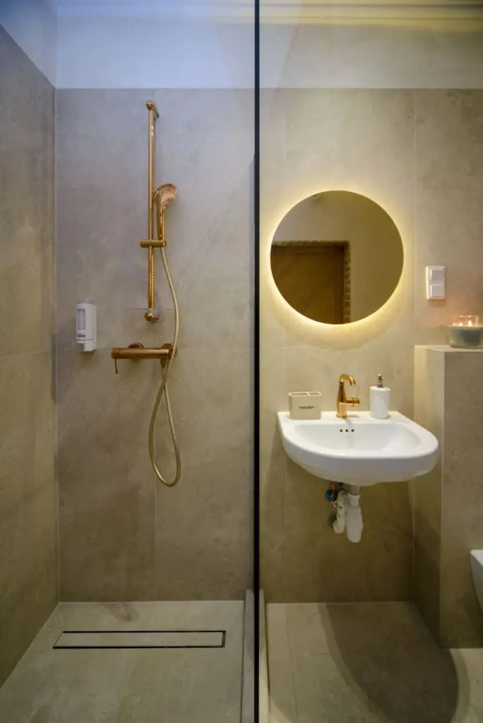 0d2a296e d418 44f5 bfaf 7dca3cfd1055