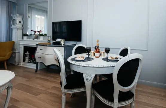 1268f991 b16c 4e2e 8067 26ecb1c0b40f