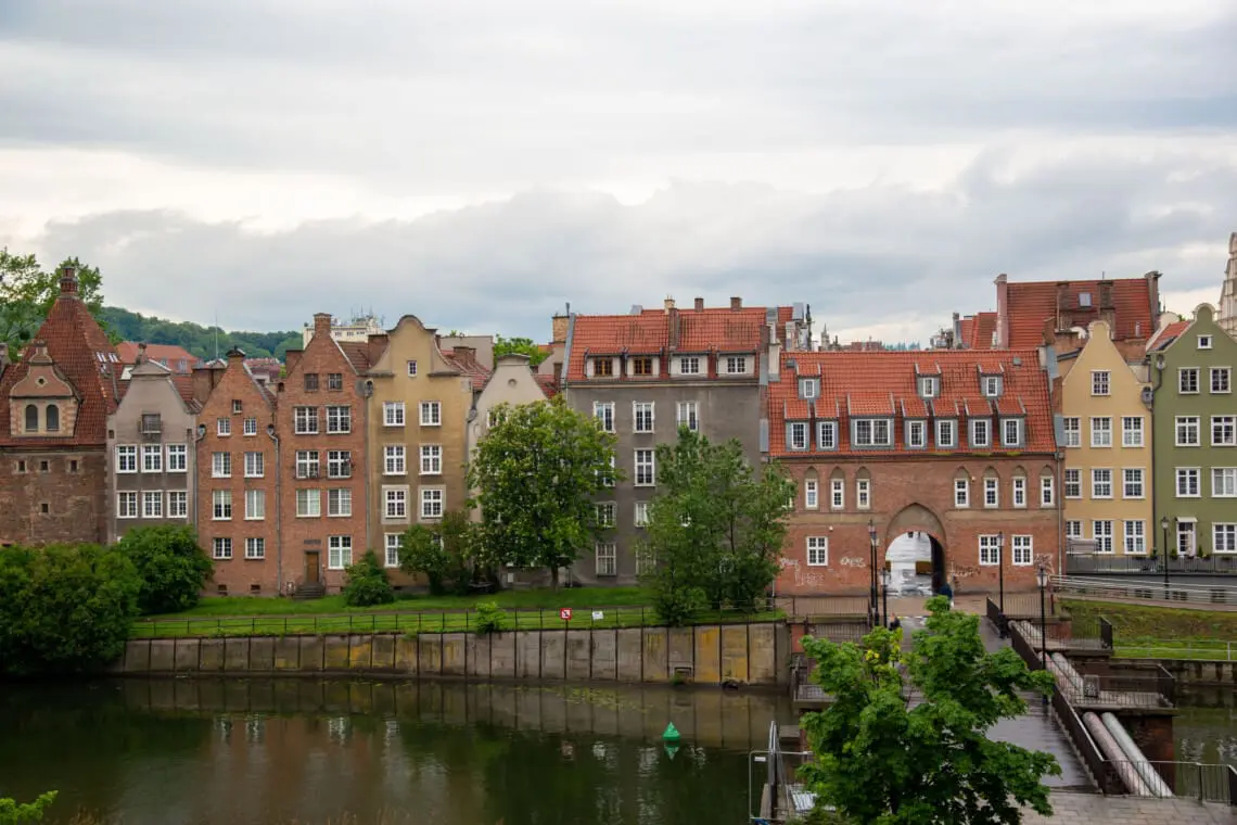 18f22bb6 aabb 478a 9db2 9c2537a732b4