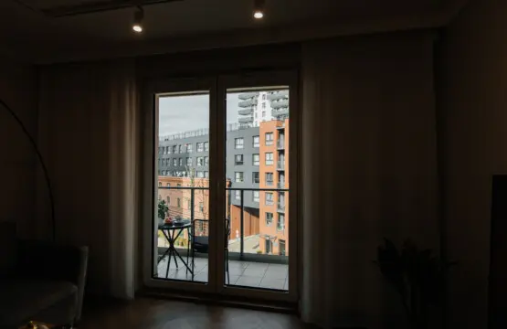 1b1b8dc8 d5f9 44fc 916e ce1212a9d99b