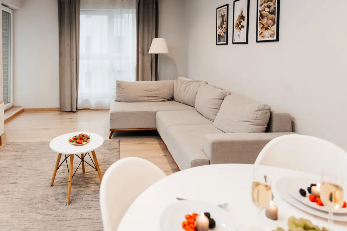 1b8171df cb3a 4336 a182 3d355c2ed080