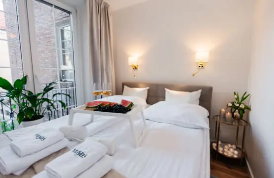 1b87a221 993a 4094 b0dd b35fa883bc35