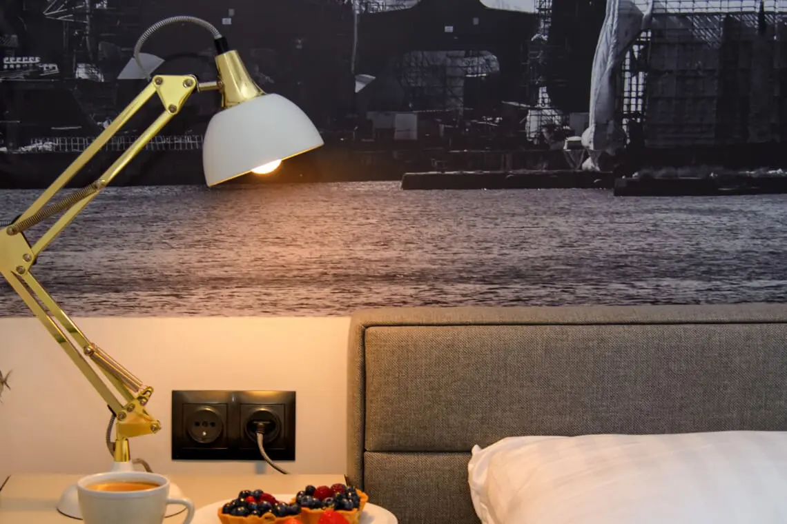 1bb95bcf edff 4848 ad79 56486dffbf94