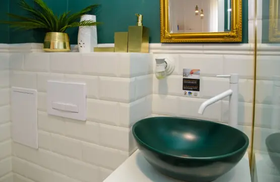 21de6495 489e 4d81 9b24 9e4a519c8010