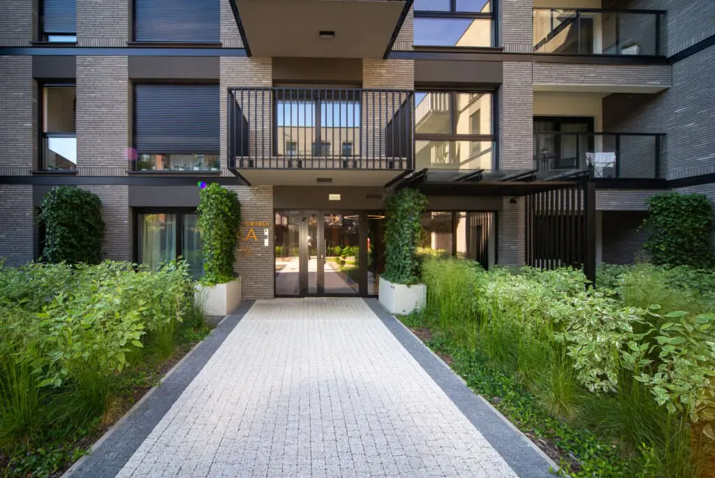 22d3be34 4434 4070 ac32 f09c63c22570