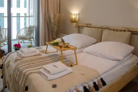 2b9c6724 1a4a 47ce 9e6c 542166e22459