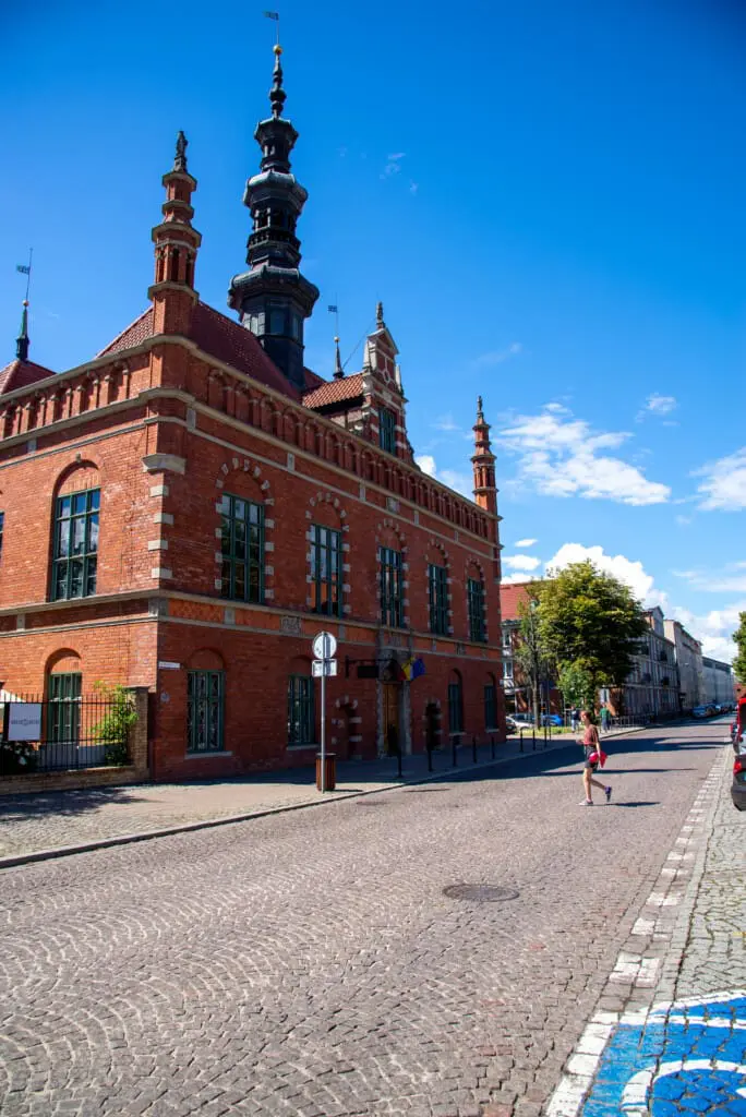 33007228 d340 4f47 b38a ff13e5325d78