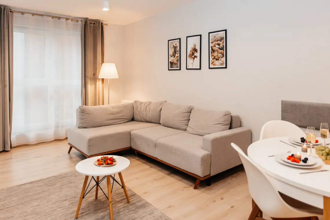 3e3d8290 c752 4b4c 80e7 172d3a7ee51a