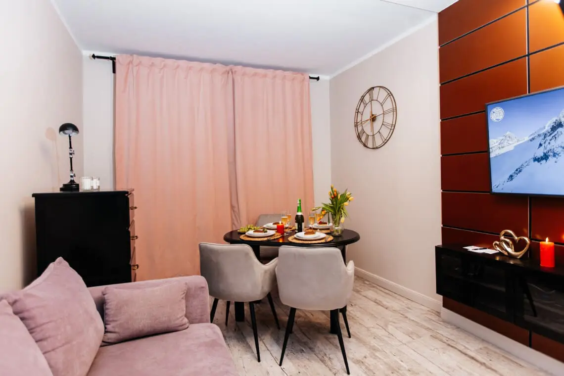 4263f8d6 2c2b 46b4 9c6a 6593bcbb607f