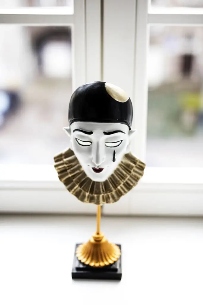 438498eb d844 4c55 89cd 97cc368e1ba3