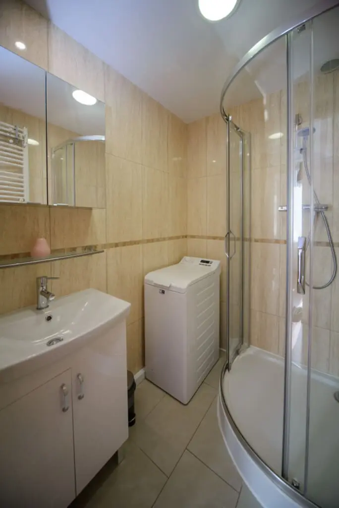 45579b05 56db 4938 9f10 1d246df3ca93