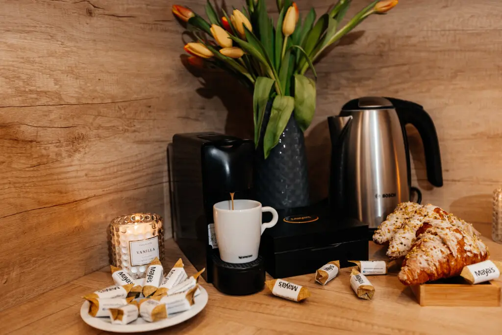 45906719 44eb 45c9 801e a46b9c5653db