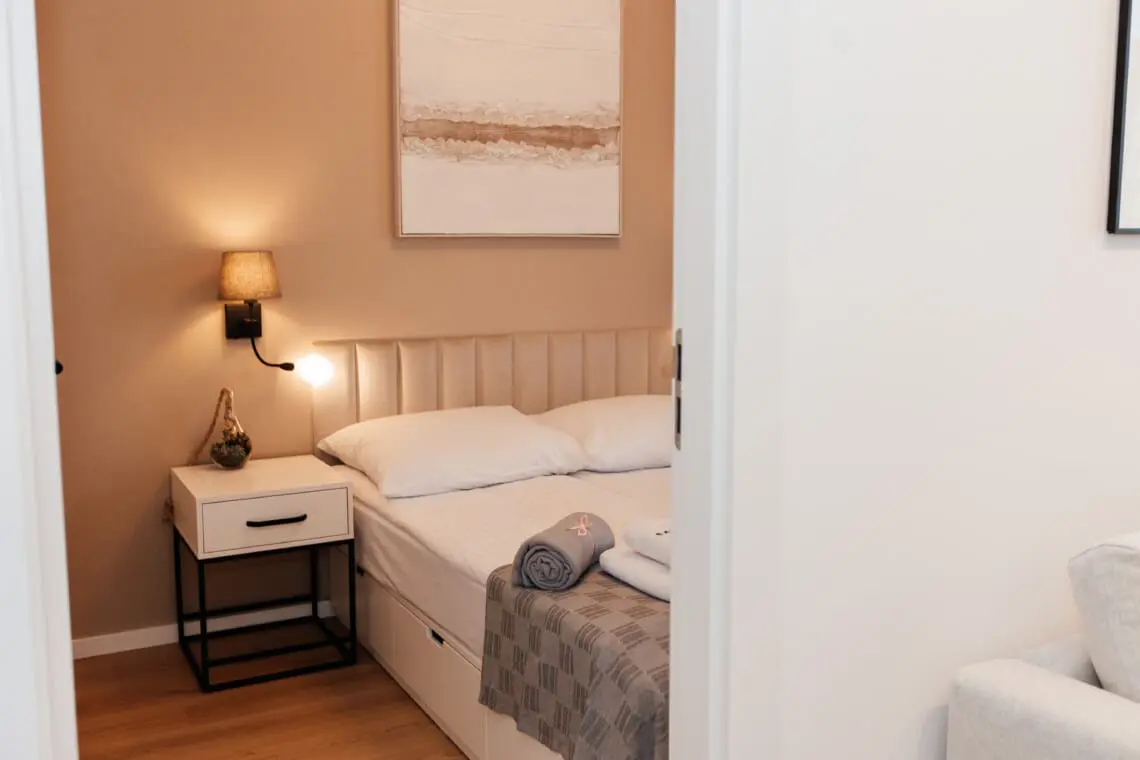 4a71c84c b805 46a3 9ac5 f688b1b60463