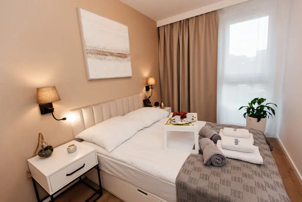 4bd34eeb d921 474a a16b c93aa9a58a29