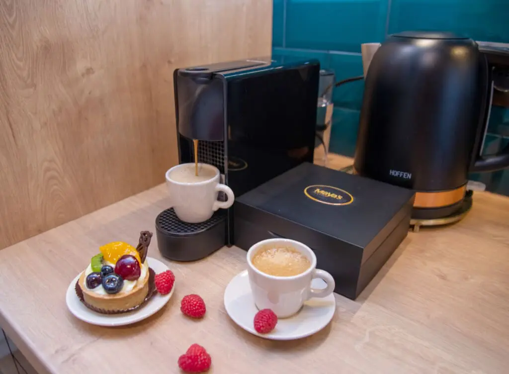 4d46f1af d101 4321 8b77 a17606dc9432