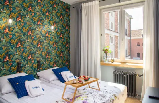 51be1f3e bd7d 47aa b77c 10f3efb47f36