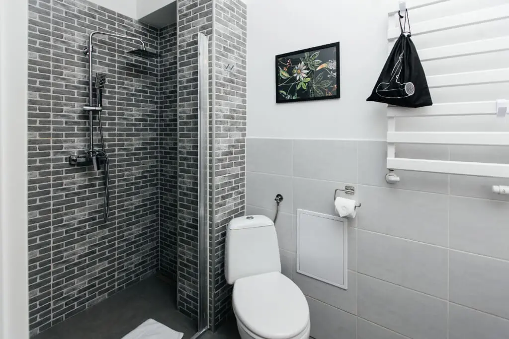 530b169b 16d7 4d26 b92b 36e0ec708102