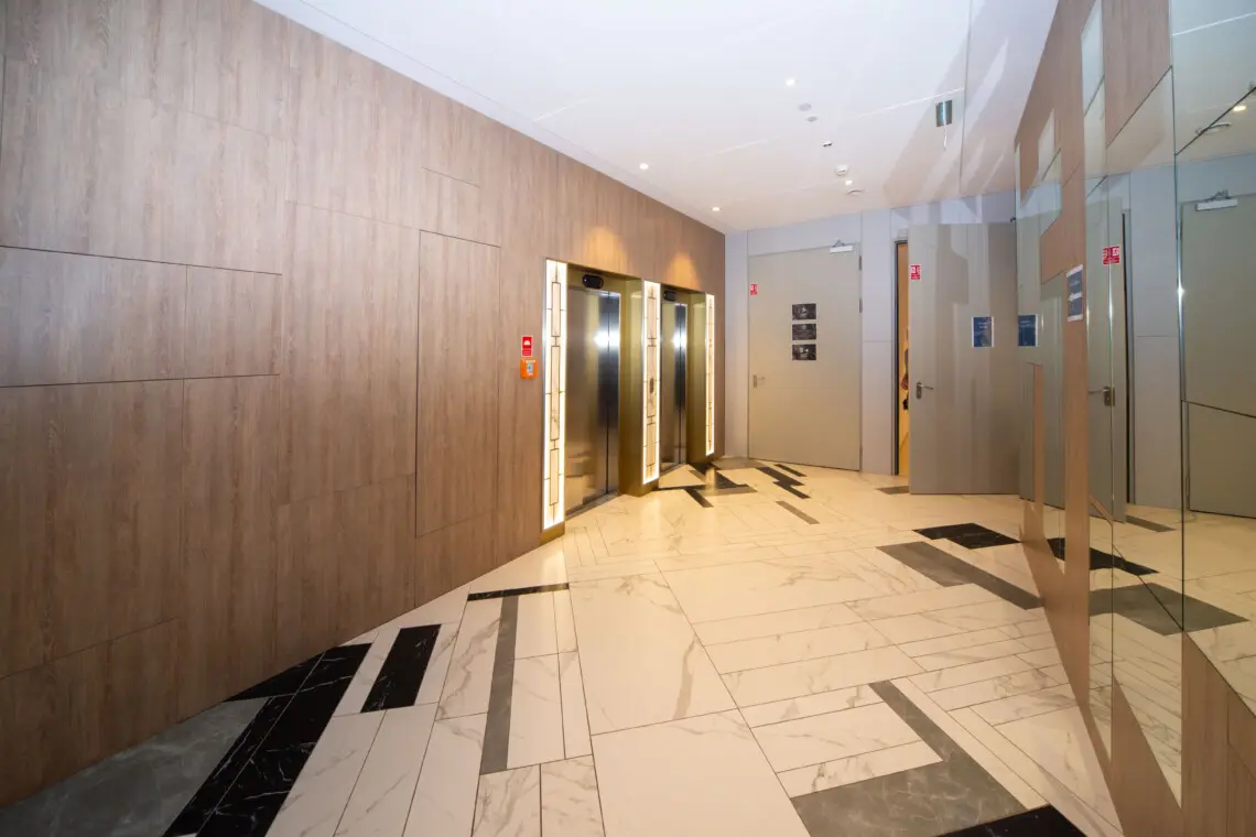 5b17cc54 7859 44c9 96fd 1fe8d6bd9ab5