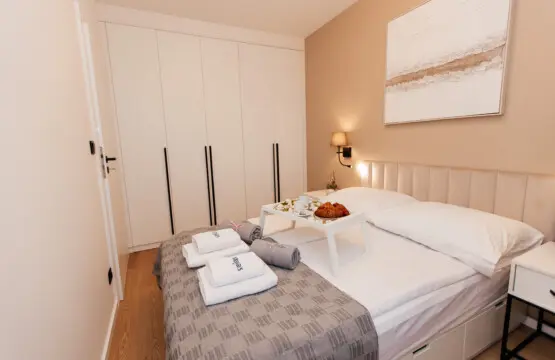 5be8c60b 780f 46e3 b314 40c3fd1ff317