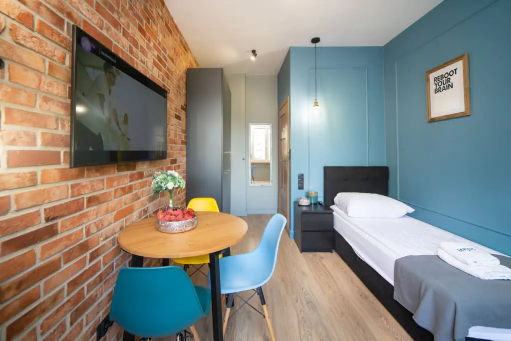 6258a215 539f 4dec a14f 18e623c667a2