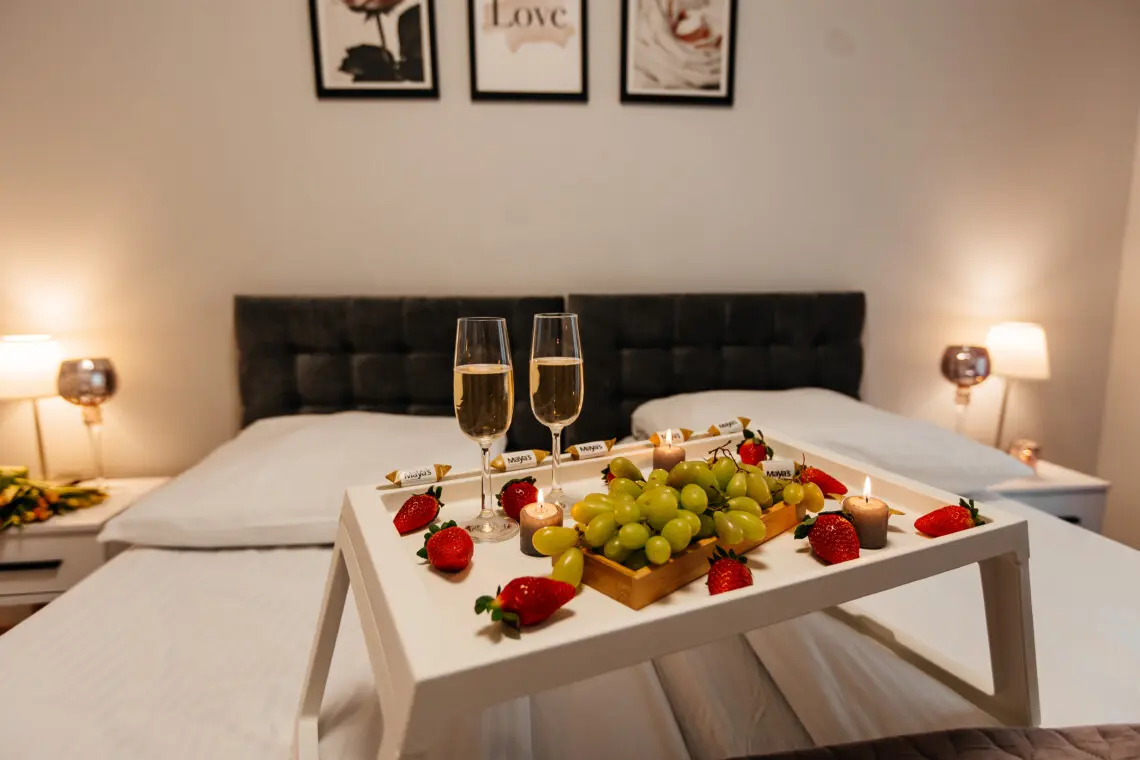 6856acc5 d59b 44c8 b7c2 59bf0e5b0d5b