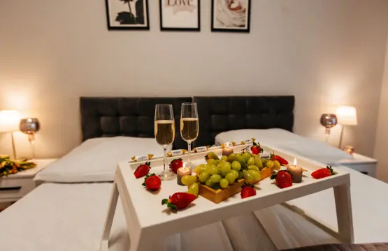 6856acc5 d59b 44c8 b7c2 59bf0e5b0d5b