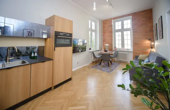 6d7e70d3 ea20 4cd9 86c7 ffea9c616222