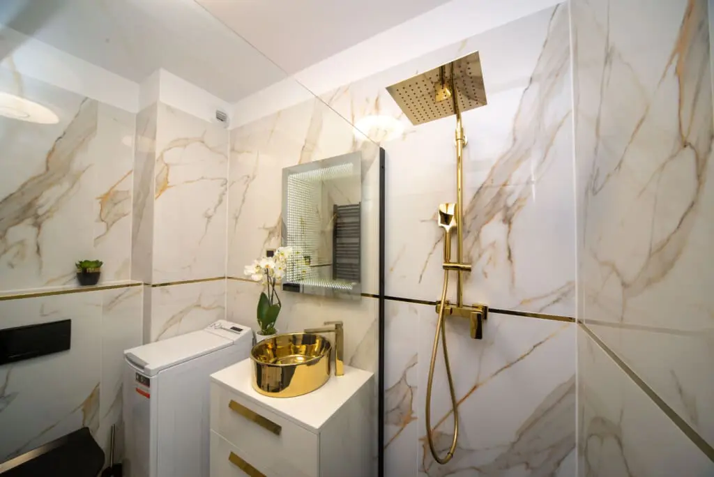 73bc5551 903b 4926 849d e14539540a00