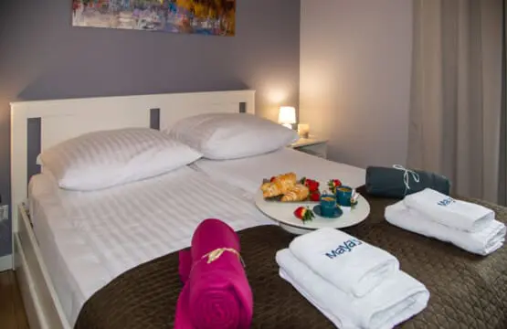 79bb8d9f 629c 462d 919c e27d2f55188c