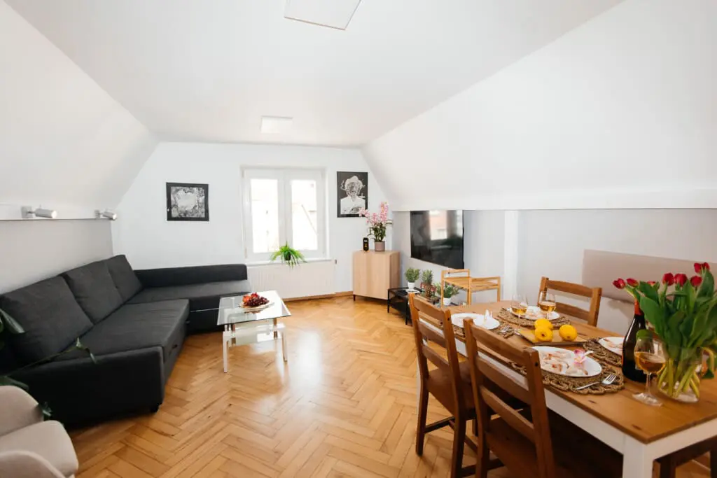 80ed1b15 1e82 4826 8429 193b521169ec