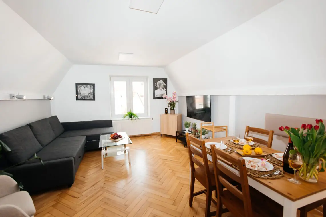 80ed1b15 1e82 4826 8429 193b521169ec