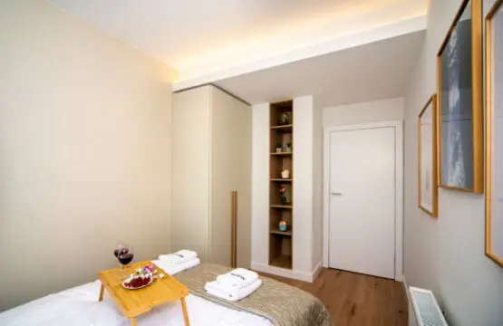 813c80e4 ced3 4b26 83df a48515755374