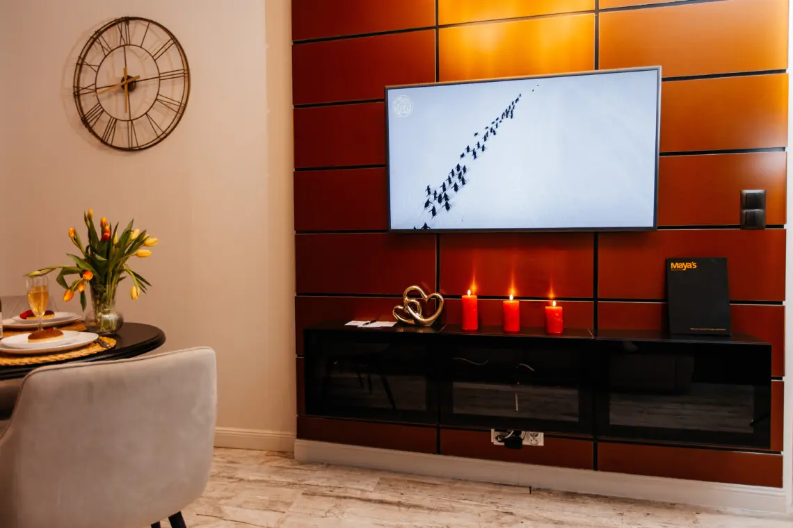 877daf03 c03b 4aa2 893b 5cc8ebfa9b7c