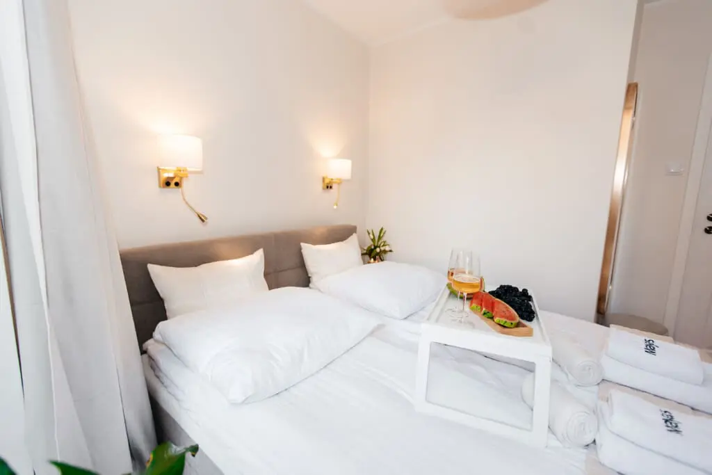 8fad742b 74b2 4837 a21a 45ce72dfda28