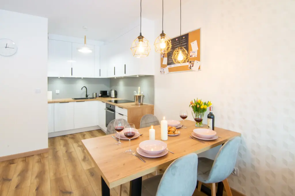 8ff8cfa7 6dff 4be3 8bd1 95f1ea2973e7