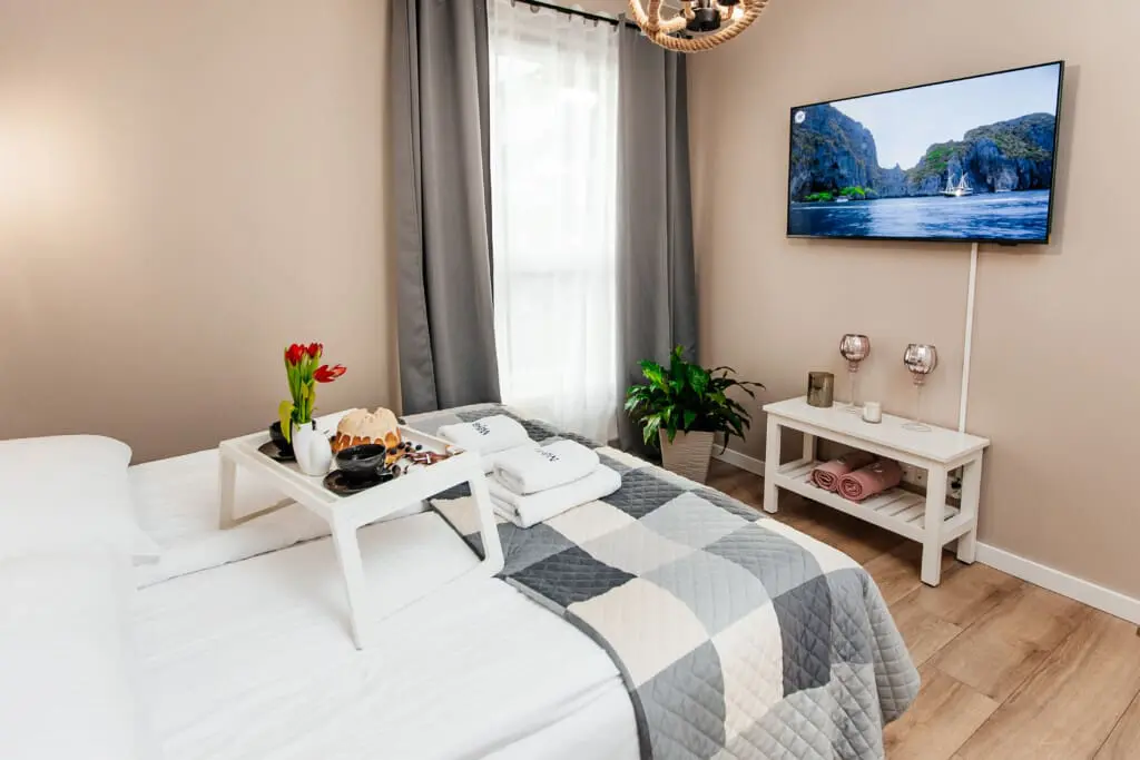 9338b5b7 d854 4ad4 9c46 1bf650e3b44a