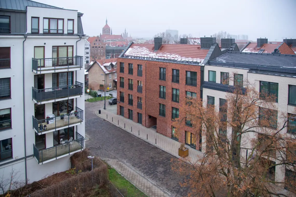 978f6070 61f1 4f95 b364 4952b16e97ef