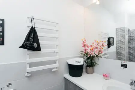 9b2bf192 2ab6 4de3 b152 31bd88a36d4c