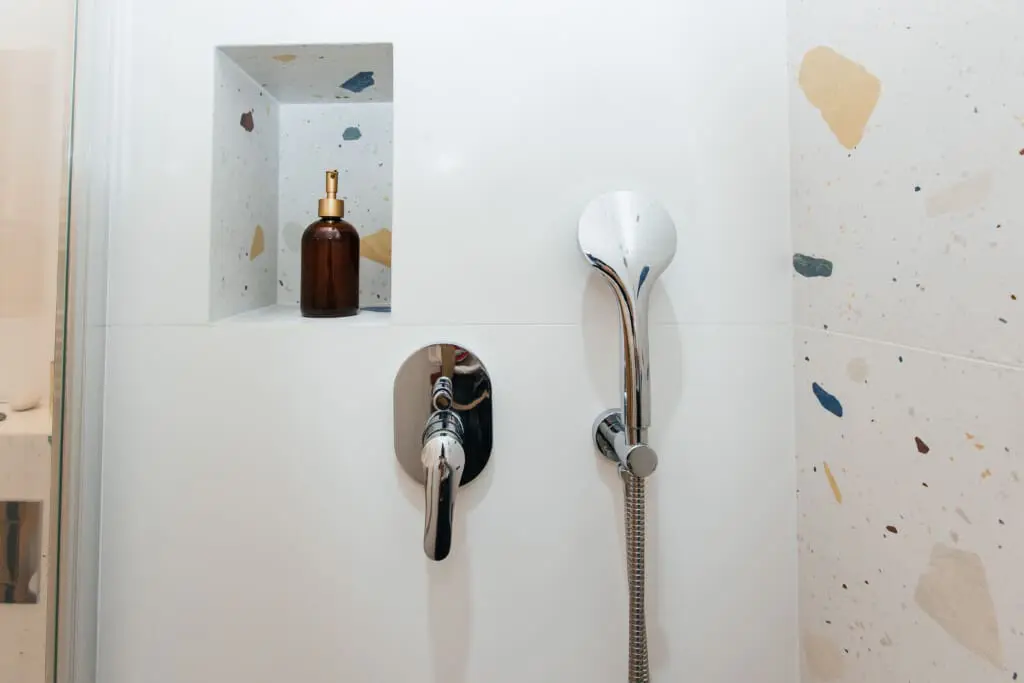 a2541b2b a93f 4d9e adc2 f7012e52c27c