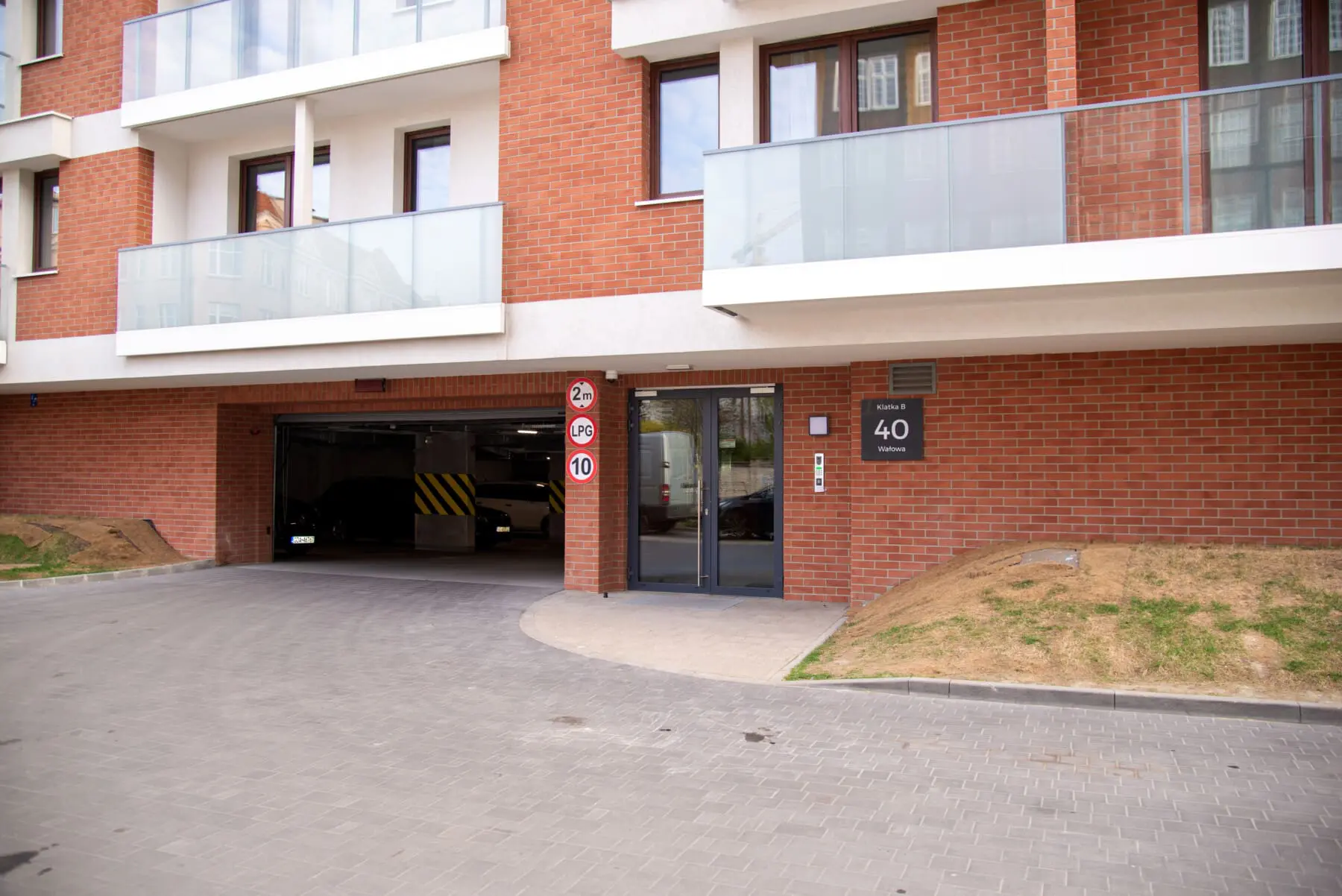 a58064c9 9575 4d3d b78c bd7d6745b4e3