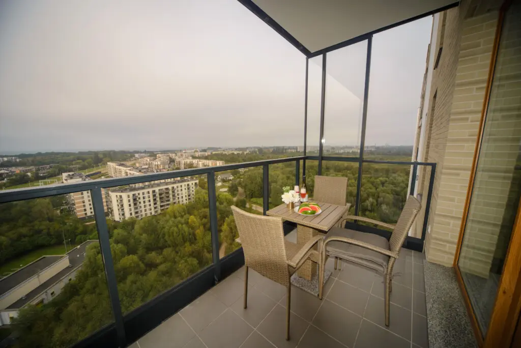 a8ac3106 b1c7 4dca 9604 af7e95a1c2d4