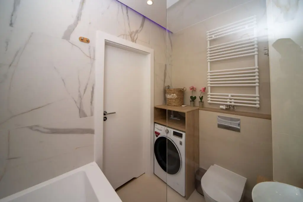 a904bcdd e64c 48f0 a9c6 a5ba2887d5fa