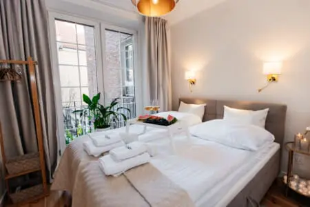 ab1e3331 93bc 416d bc57 c27ab392e755