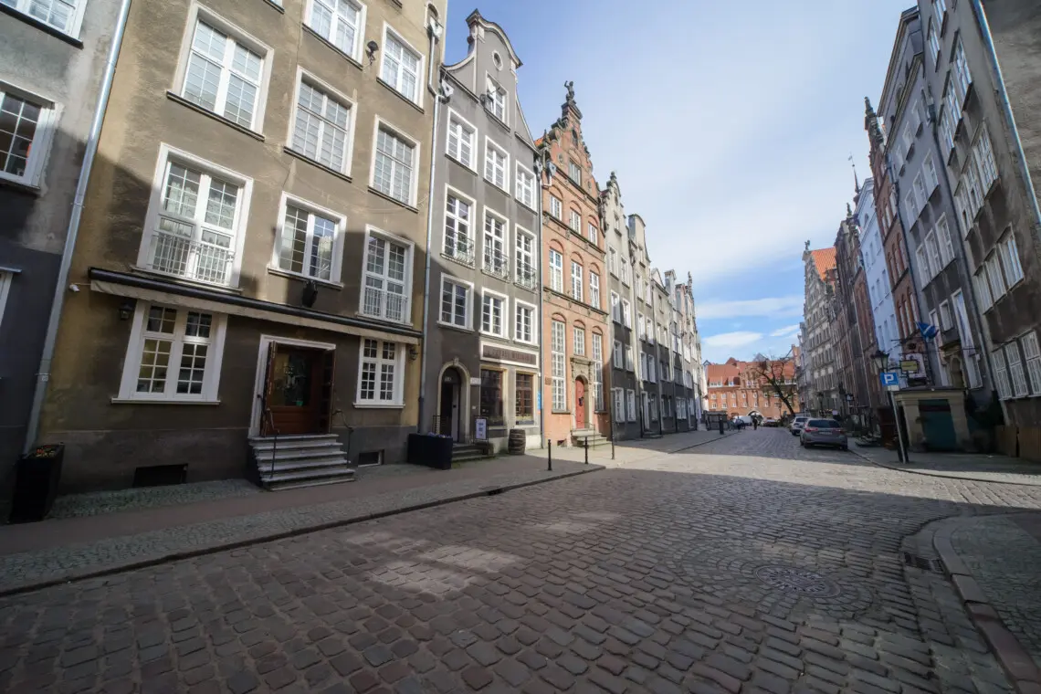 adede5da 0254 40cb 9e30 89fcde1e1cdc