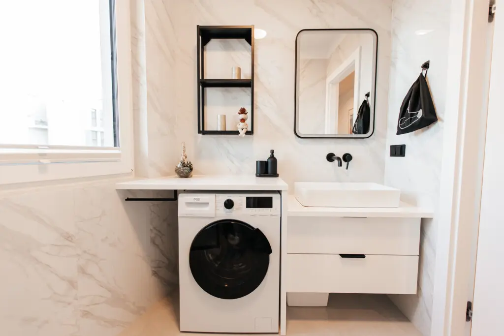 af49ff63 ffb6 40cc 8a83 8b908e8da729