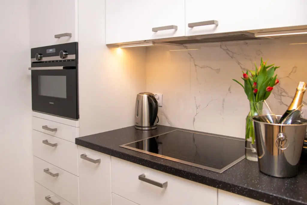 b681f003 8080 4fc7 874a cc8c96da4cc3